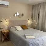 Apartamento Riscal Suits Luxury *