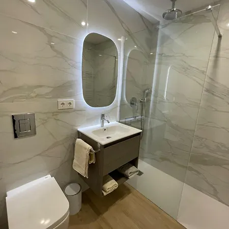 Riscal Suits Luxury Alicante